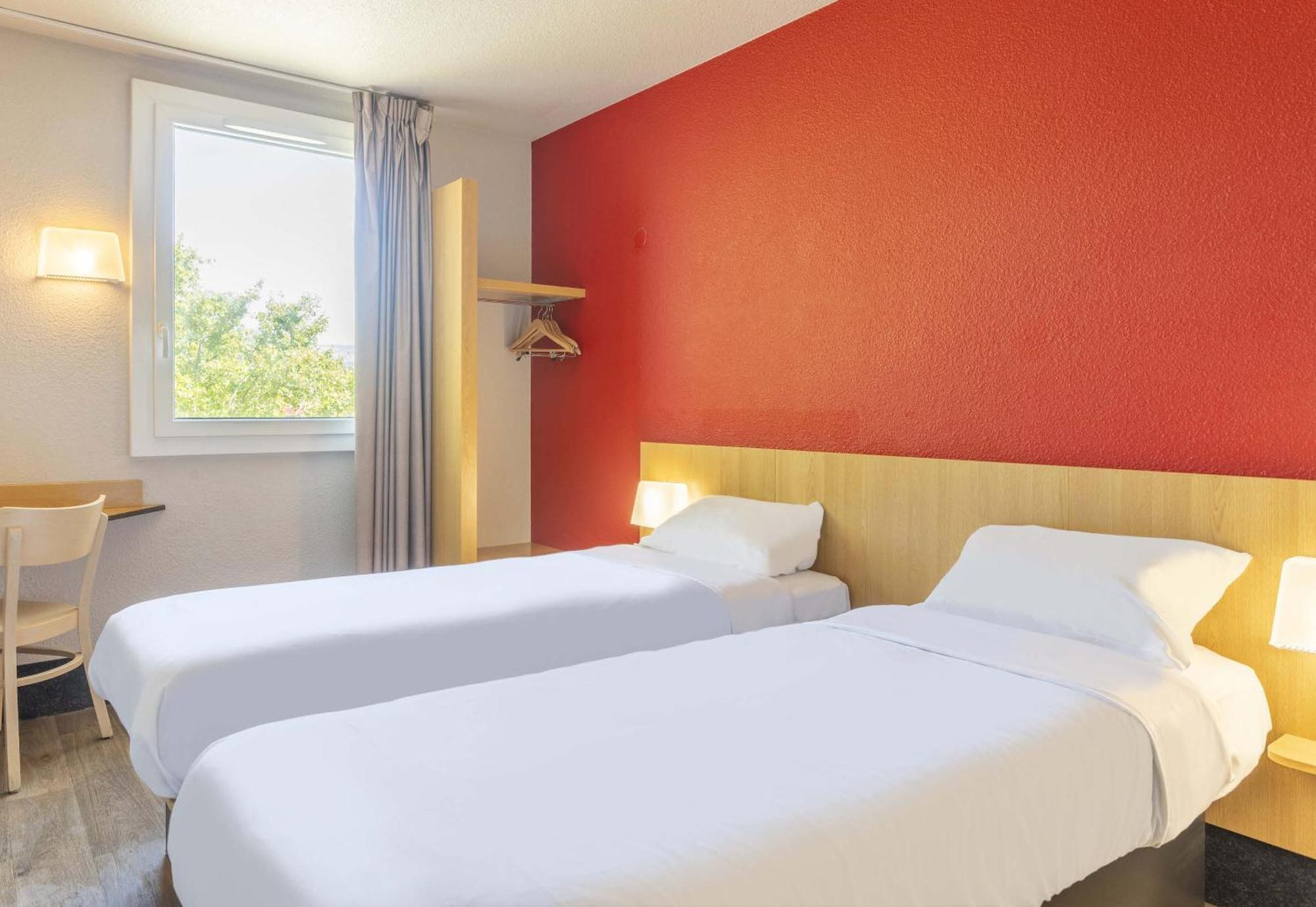 B&B Hotel Toulon Ollioules Exteriör bild