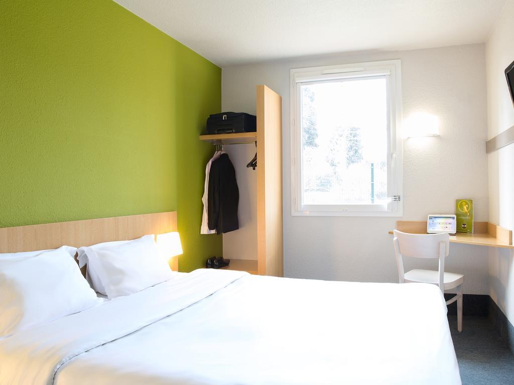 B&B Hotel Toulon Ollioules Exteriör bild