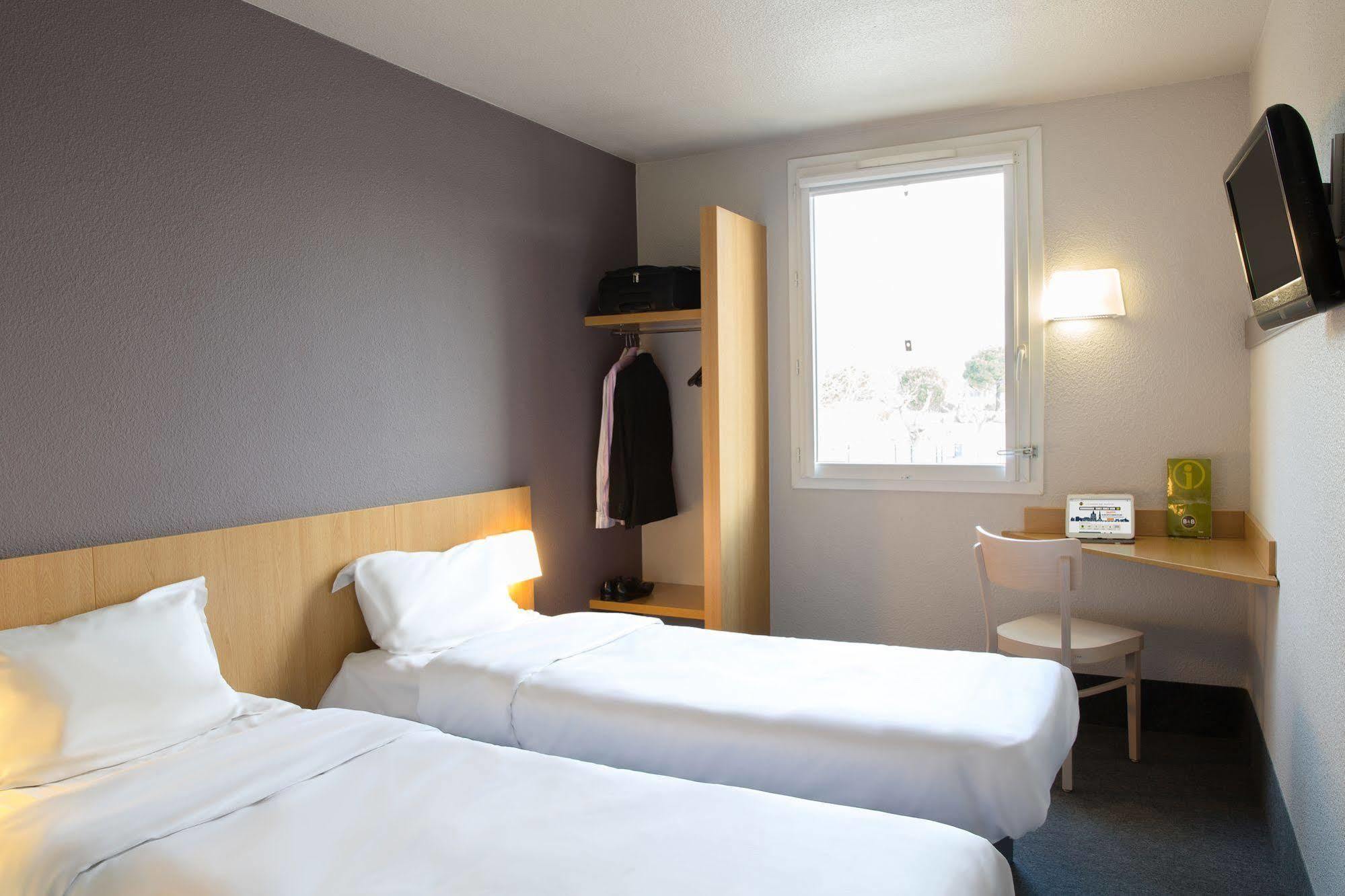 B&B Hotel Toulon Ollioules Exteriör bild