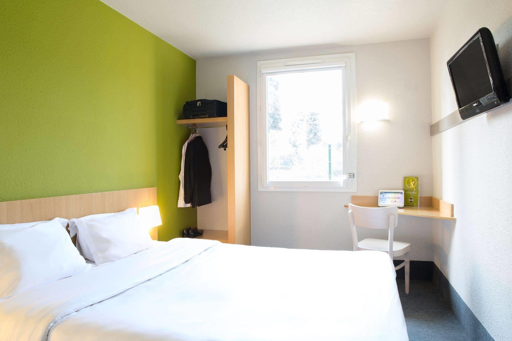 B&B Hotel Toulon Ollioules Exteriör bild